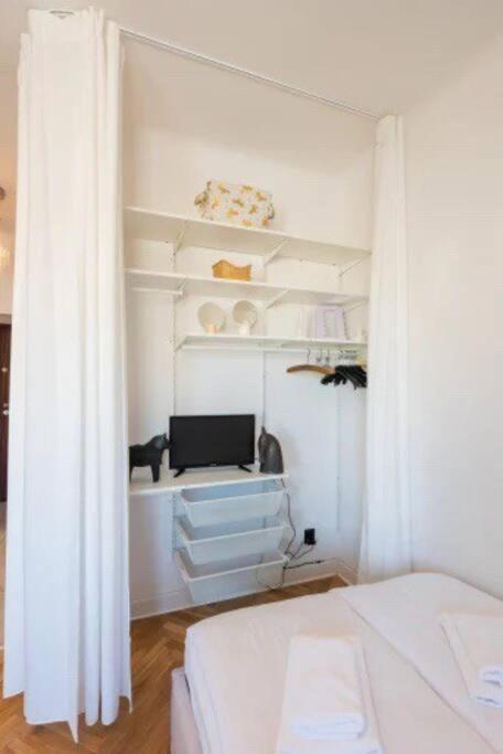 Cutest Studio With Best Location วอร์ซอ ภายนอก รูปภาพ